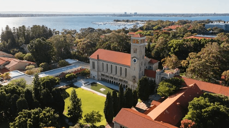西オーストラリア大学（UWA）クローリーキャンパスの外観 パース